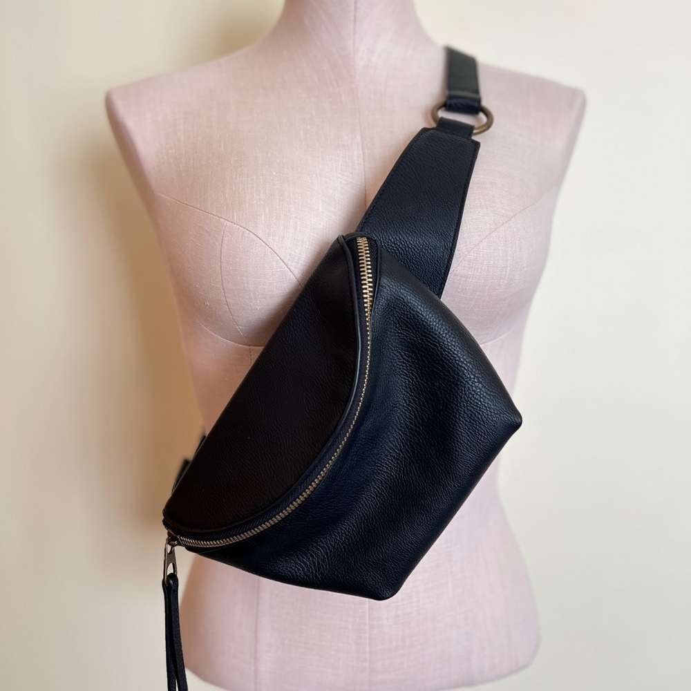 NWOT Universal Threads Black Leather Crossbody Bag - Belt Bag